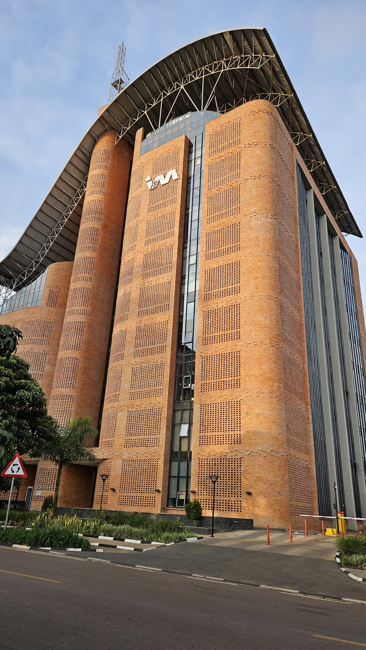 I&M Bank head office in Kigali — one of the main Rwandan business-banking partners for new companies