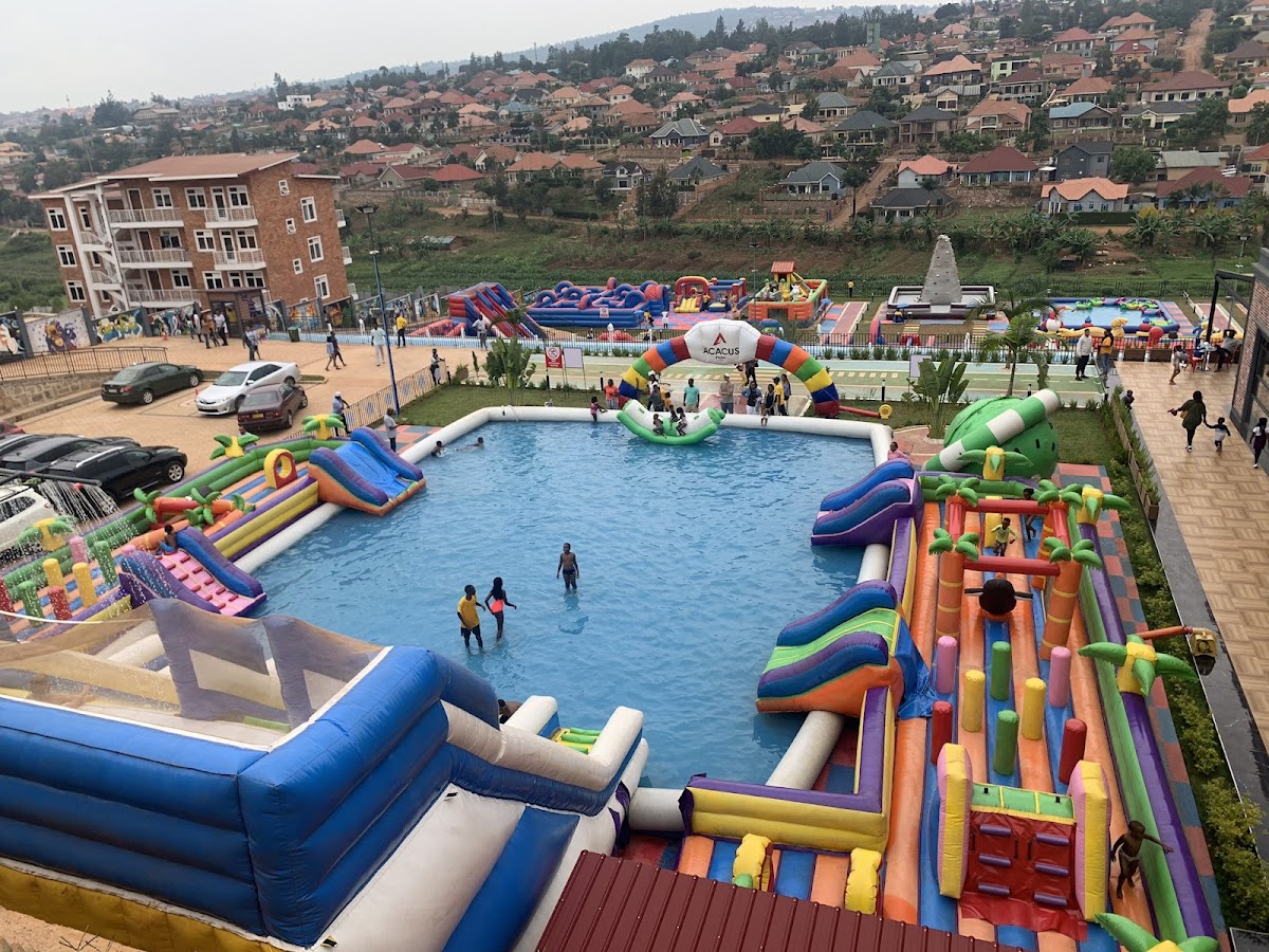 Acacus Park